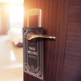 Rosy Gold Nouveau Mini Curve masszírozó pálcavibrátor 